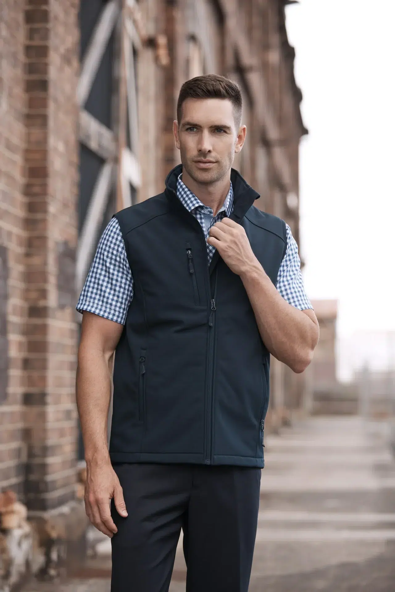Ap Olympus Mens Softshell Vest 1515 11 1OKs WcaaK2VUqEdFnGITPOa9TcvWazbt 9b2bee546cb0990a35b481202117c46e 1598x2400