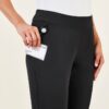 CL040LL_Black_pocket