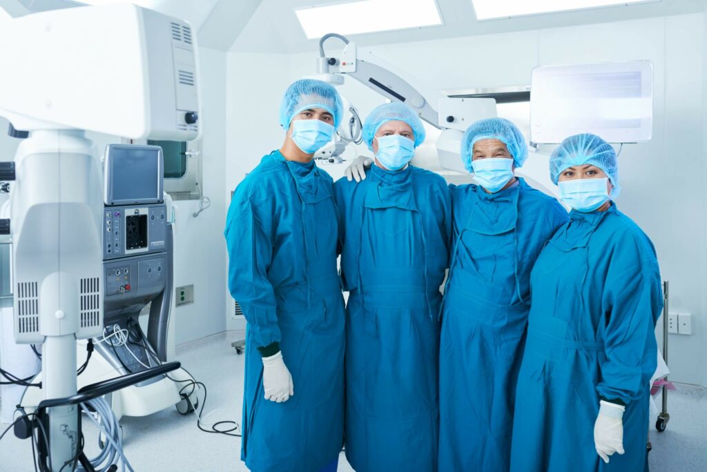 surgical-team-in-scrubs-SDYXX7S-scaled